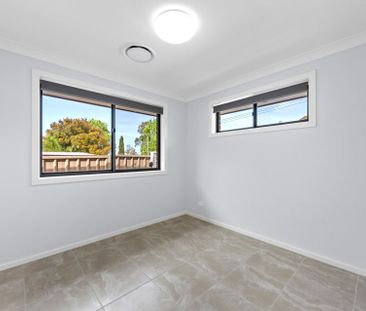 Contemporary and Private ** Available 29/12/25 ** - Photo 5