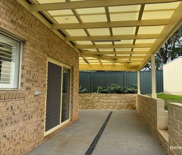 Family Home with Covered Outdoor Entertaining.... - Photo 4