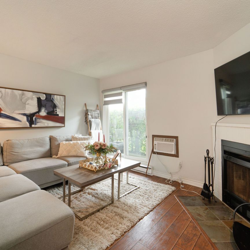 For Lease - 1450 Glen Abbey Gate Unit# 612, Oakville, Ontario - Photo 1