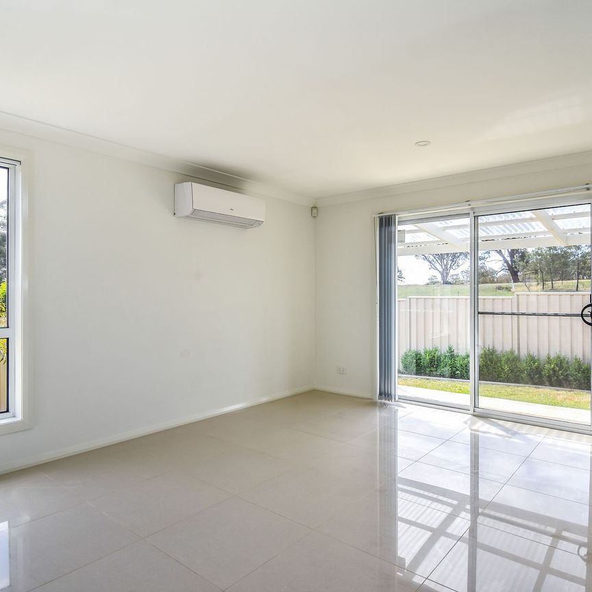 67B Brooklands Drive, Orange. - Photo 1