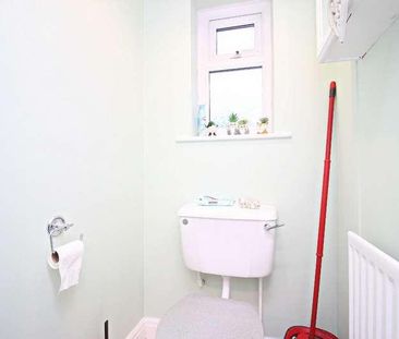 Glenroy Gardens, Chester Le Street, DH2 - Photo 4