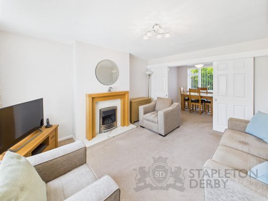 3 Bedroom Semi-Detached House for Rent - Photo 1