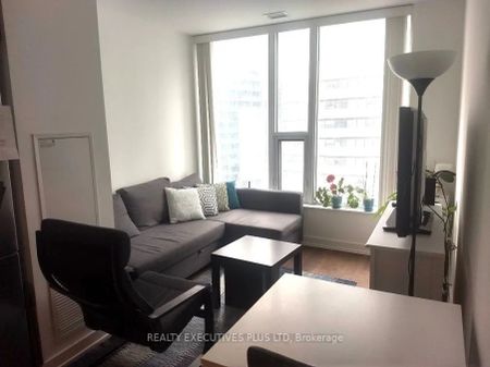 10 York Street #1912 - Photo 2