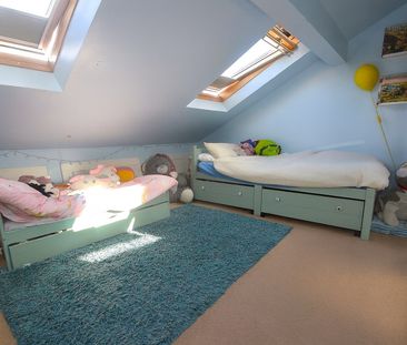 3 Bed Maisonette, Brangwyn Crescent, SW19 - Photo 4