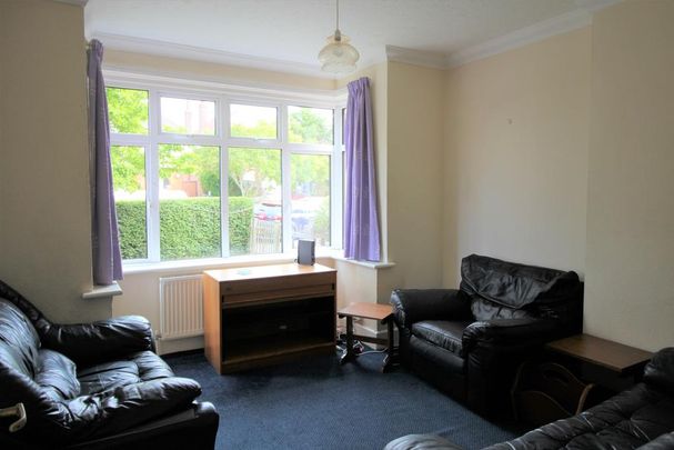 6 bedroom house to rent - Photo 1