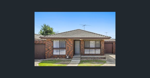 LIGHT BRIGHT AND QUIET - Photo 1