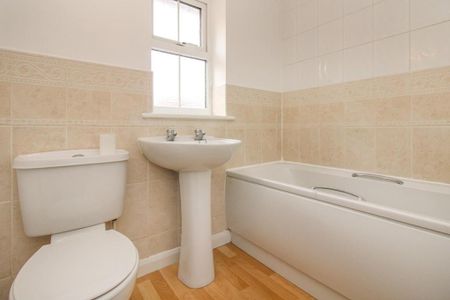 3 bedroom house to rent - Photo 2