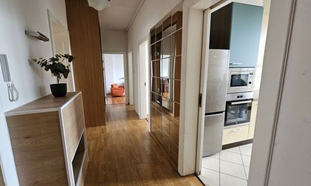 Przestronne 6-pokojowe mieszkanie ul. Głogowska 117.36 m² - Photo 3