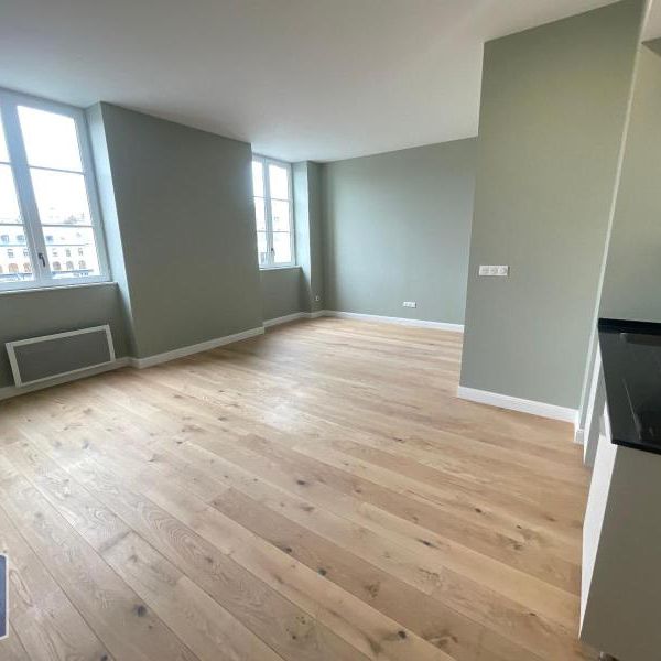 Location Appartement 3 pièces 69m² POITIERS 86000 - Photo 1
