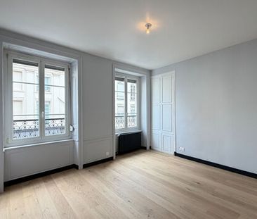 Appartement 3 pièces 65m2 REIMS 810 euros - Photo 1