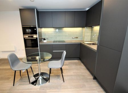 1 bedroom apartment to rent - Photo 3