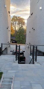 Nouvelle Construction 5 1/2 secteur Tranquille a 10 Mins du Rem - Photo 4