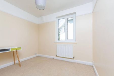 2 bedroom maisonette to rent - Photo 3