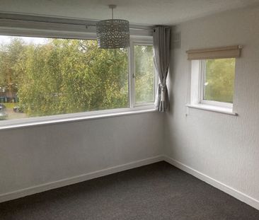 2 Bed Flat, Greendale Road, CV5 - Photo 1