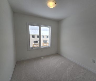 For Lease - 11 Greig Street, Brantford, Ontario - Photo 5