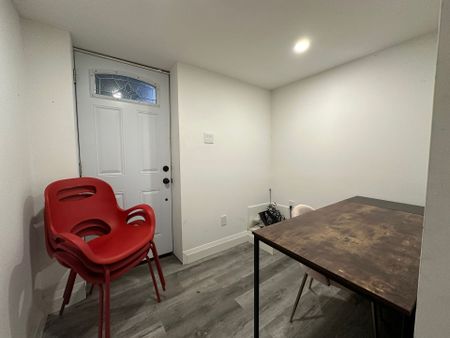 For Lease - 725 Palmerston Avenue Unit# BSMT, Toronto, Ontario - Photo 5