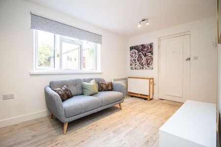 Tangmere Drive, Radyr Way, CF5 - Photo 4