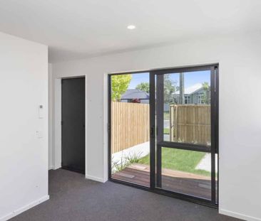 Modern Comfort and Convenience - Photo 5