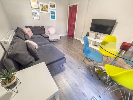 Hannan Road, L6 - Photo 2