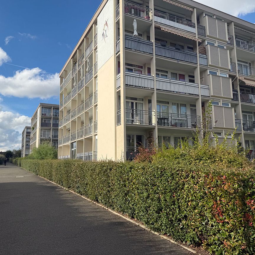 Location Appartement 1 pièce 35m² - Photo 1