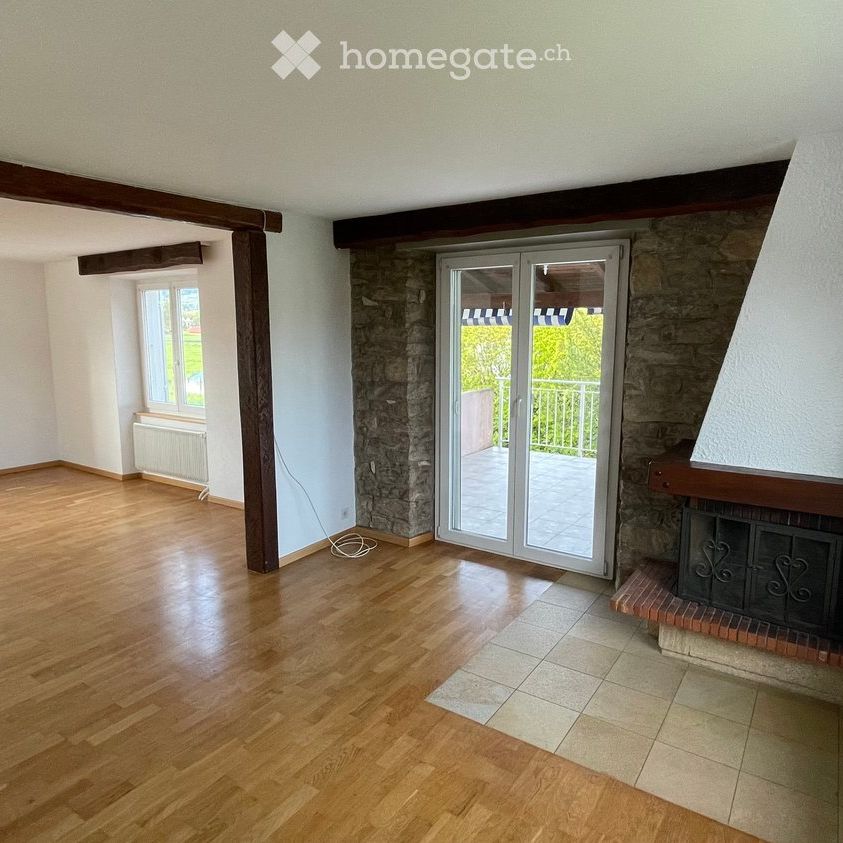Grand appartement de 7 pièces à louer à Alle (JU) - Photo 1