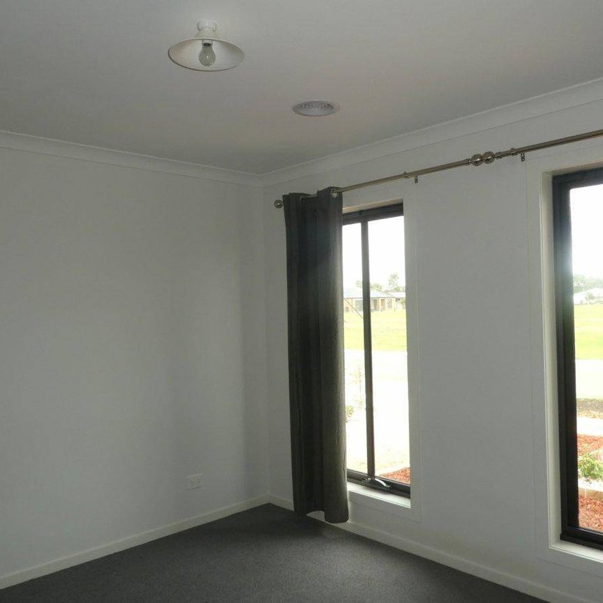 MODERN HOME IN SHANNON WATERS - Photo 1