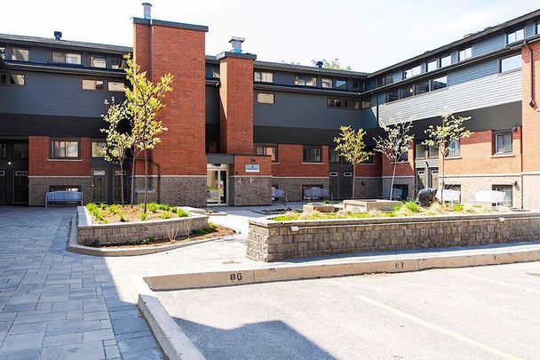 Pet-Friendly & Spacious Rentals Minutes from Algonquin College | RECEIVE 1 MONTH FREE RENT - Photo 1