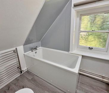2 bedroom maisonette to rent - Photo 5