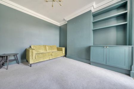 3 bedroom terraced house to rent - Photo 5