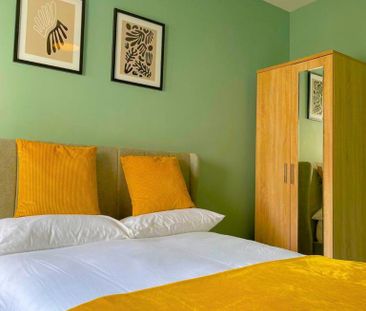 1 bedroom in a house share to rent - Photo 3