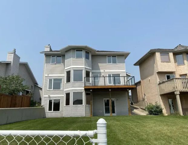 Spacious 2-Bedroom Walkout Legal Basement Suite with Separate Entrance | 51 Citadel Hills Green Northwest, Calgary - Photo 1