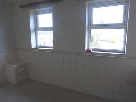 Norwich Road - Photo 2