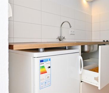 Zuhause mit Extra. Wohnung mit Einbauküche und frisch saniertem Bad - Photo 1