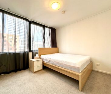 1609/668 Bourke Street - Photo 6