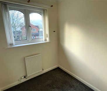 Bilberry Grove, Taunton - Photo 1