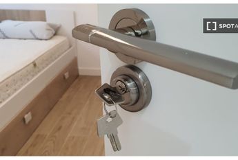 granada, Andalusia 18011