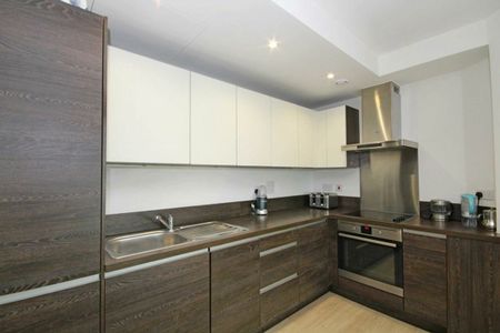 Ealing Road - Photo 5