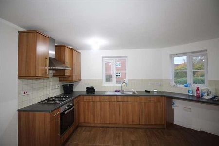 Olanyian Drive, M8 - Photo 3