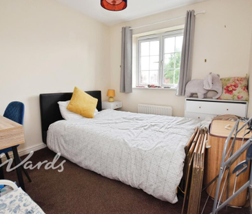 3 bedroom semi-detached house to rent - Photo 3