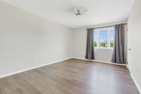 For Lease - 822 Coral Springs Lane, Midland, Ontario - Photo 2