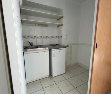 Location Appartement 2 pièces 34m² NANTES 44000 - Photo 2