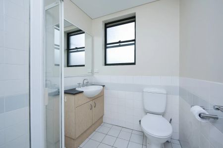 Perfect one bedroom apartment with the best facilities for summer! - Photo 3