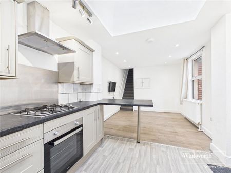 3 bedroom terraced house to rent - Photo 4