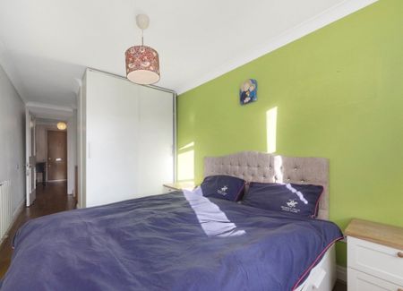 1 Bed Flat, New Caledonian Wharf, SE16 - Photo 3
