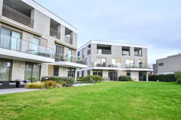 Appartement te huur - Photo 1