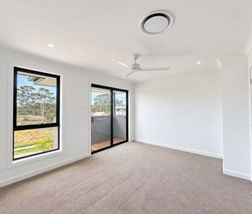 Brand New 5 Bedrooms House For Lease - Photo 3