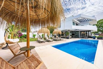 5 bedroom luxury Villa for rent in San Pedro de Alcántara, Spain