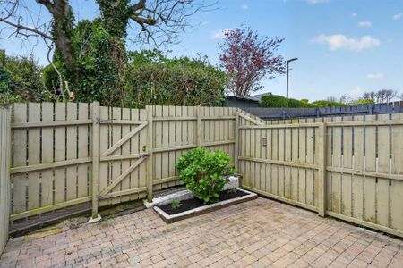 6 Eastleigh Dale, Ballyhackamore, Belfast, BT4 3DT - Photo 5