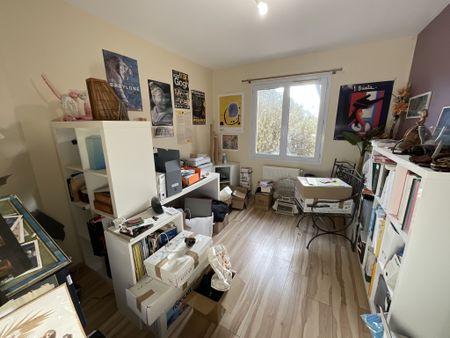 A LOUER - Plaimpied - Maison de plain pied de 115m² avec piscine hors sol. - Photo 5