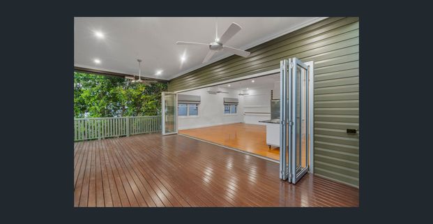 Designed for Easy Living & Outdoor Relaxation - Photo 1